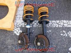 Front only Nissan genuine (NISSAN)
Front shock + lowering spring