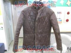 Price Cuts HenlyBegins
Leather jacket