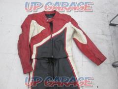 Wakeari
TOP
RIDER
Separate racing suit