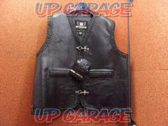 Price Cuts!
Size: 6 XL
BORES
SUNRISED
Leather vest