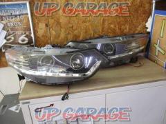 Price Cuts  EAGLE
EYES
Projector headlights
(V02040)