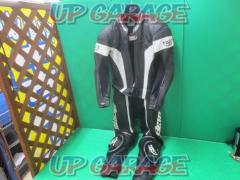BERIK
Leather suits
Separate type
Size: 44