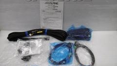 [Unused
No package]
ALPINE
Front view camera
+
Back view camera
V05071