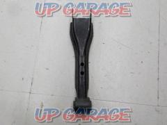 Nissan genuine
Sylvia
S15
Genuine
Traction rod
One side only