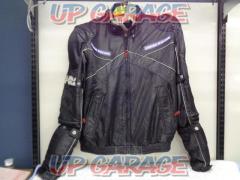 HRC
Mesh jacket
L size
black
08YCS-A31