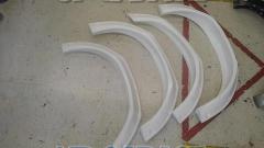 Unknown Manufacturer
Fenders
Made of FRP
White gel coat
JB23W
Jimny]