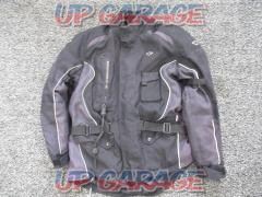 Bargain basement!
hit-air (hit air)
Airbag jacket
black
XL