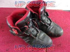Wakeari
Size 26.5
RS Taichi Dry Master Riding Shoes
