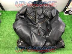 Price reduction! Nikokudo
[WBJN-70]
Daiko Okaga
pile ride armor jacket
First arrival