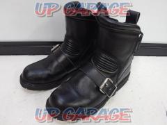 Size: 24.0cm
Kadoya
Leather boots
Black Ankle