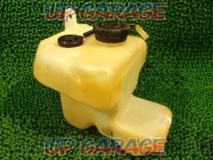 Removed from Passol D model year unknown)
Genuine
Oil tank