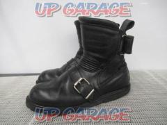 KADOYA (Kadoya)
Black Ankle
Riding boots
black
25.0cm