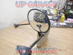 has been price cut 
Unknown Manufacturer
Front corner mirror!!!!
