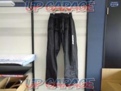 SIMPSON (Simpson)
Windproof and water repellent
Nylon pants
3L
black