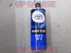 Toyota
Toyota genuine brake fluid
DOT3
0.5L/08882-00190
0.5 L