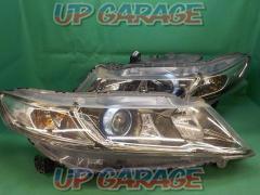 Price cut! Honda genuine (HONDA)
Odyssey (RB3/late)
Genuine HID headlights
Right and left