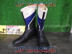Price cut !!!
THE
BIKE
Leather boots
Size 24.0cm