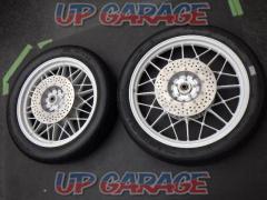 Price cut !!!
BMW
Genuine front and rear wheel
R100RS
Year Unknown