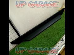 Unknown Manufacturer
Rear side table
[Hiace / 200 system
Standard body]