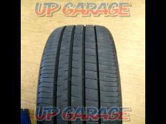has been price cut 
DUNLOP
VEURO
VE304
245 / 35R20
95W
Single
