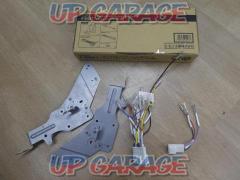 *Sold as is *Amon Industry Co., Ltd.
Audio and navigation installation kit
F-2497 (W03468)