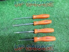 snap-on (snap-on)
Driver set of 4
*Different types of ants