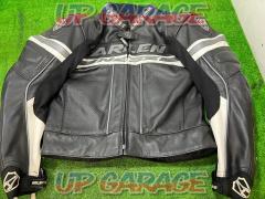 ARLEN
NESS (Allenes)
Riding jacket
XL size
(Black)
First arrival
