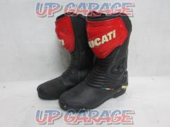 DUCATI
TCX
Racing boots
(W04864)