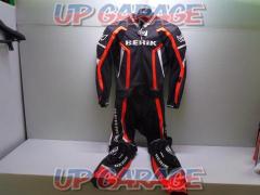 BERIK
Racing suits
Separate type
Size: M