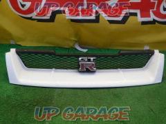 Campaign price cut! Genuine Nissan
Front grille