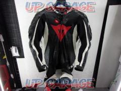 Size 46 (S or equivalent)
Dainese
D-Air
Racing suits