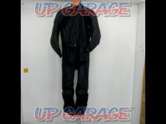 Size: 3L
Speed
of
Sound
Punching Leather
Separate racing suit