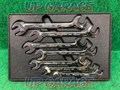 Snap-on
4-way angle wrench with serrations
Set of 7 (SVSM10/11/12/13/14/15/17)