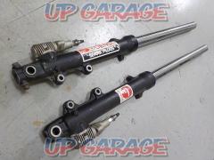 [GSX-R400] SUZUKI (Suzuki)
Stock front fork if you want to ride for a long time!!