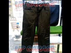 Size 31NCB
Leather pants