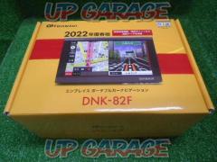nplace (en Place)
DNK-82F
7 inch Portable Car Navigation
W05316