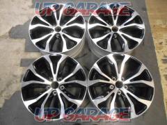 LEXUS genuine
NX
FSPORT aluminum wheels