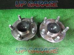 Manufacturer unknown (genuine?)
For GT-R / R35
M14
Front hub
Left and right set Wakeari