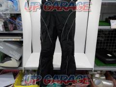 Unknown Manufacturer
Codura
Nylon mesh pants
(Size L)