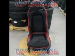 Price Cuts  NISSAN
R35 / GT-R
Black Edition
Genuine seat (passenger side)