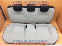 Toyota
Genuine rear seat
Seat & back
[Aqua
NHP10]