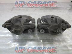 Lexus genuine
Front brake caliper
Right and left
IS250/GSE20
Engraving: 60-28