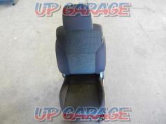 RX2306-392
SUZUKI genuine
Sheet
Passenger seat