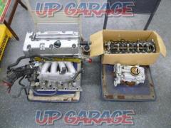 Honda genuine
K24
Engine
Cylinder head
■
Accord
CL9