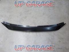 MAZDA
Front grill upper