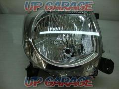 SUZUKI
MF33S/MR wagon genuine
Halogen headlights
Only on the right side (driver's seat side)