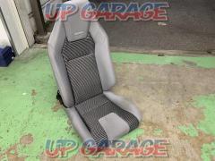 Price reduction!RECARO
[LX-F
IM110]
Alto (HA 36)
Reclining seat
1 leg