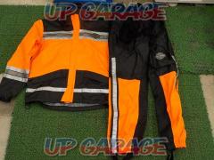 SizeMHarleyDavidson (Harley Davidson)
HIGHVISIBILITY
Rain UI
Rain suit/98275-08VM conspicuous orange