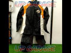 SizeMHarleyDavidson (Harley Davidson)
Rain suit/98227-12VWConvenient for rainy days