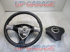 Daihatsu genuine
L150
Move genuine OP
MOMO Steering GS120-00890